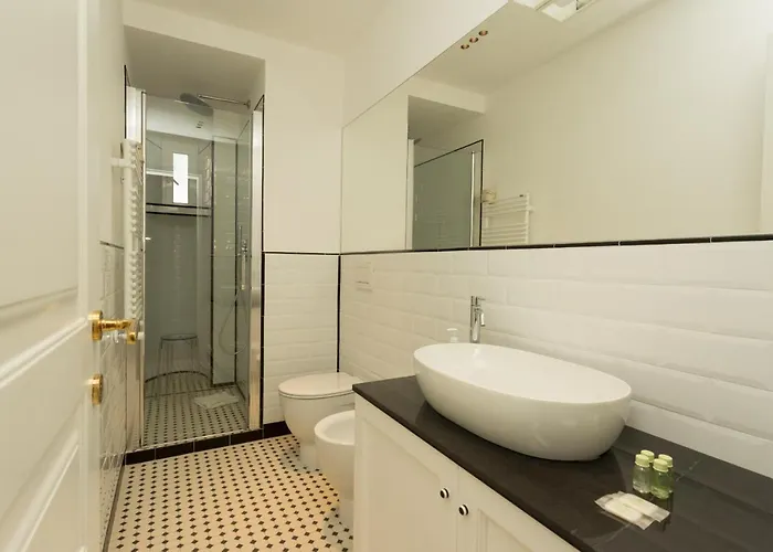 Esquilino Exquisite 2br *